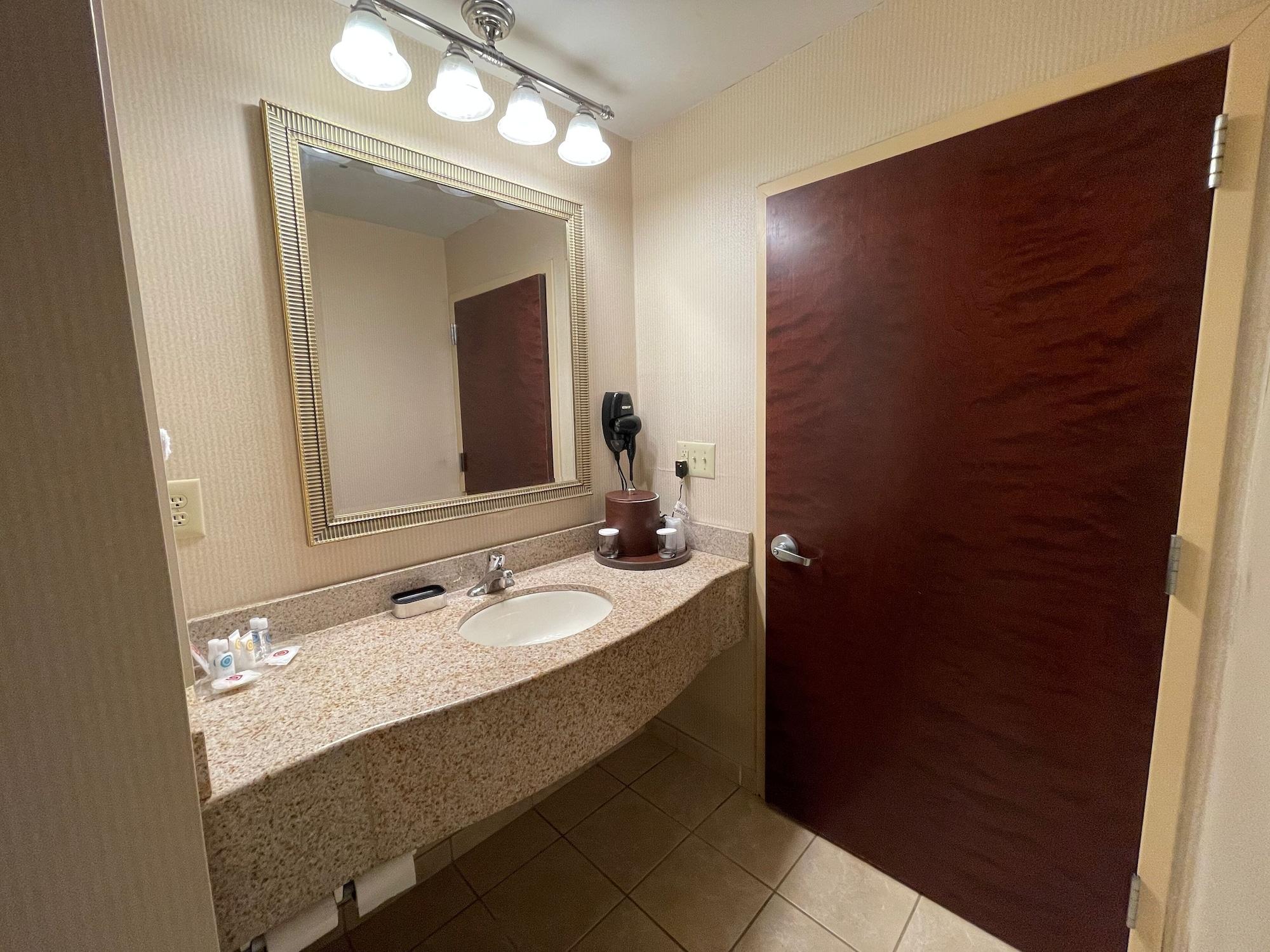 Comfort - South River 3* East Brunswick