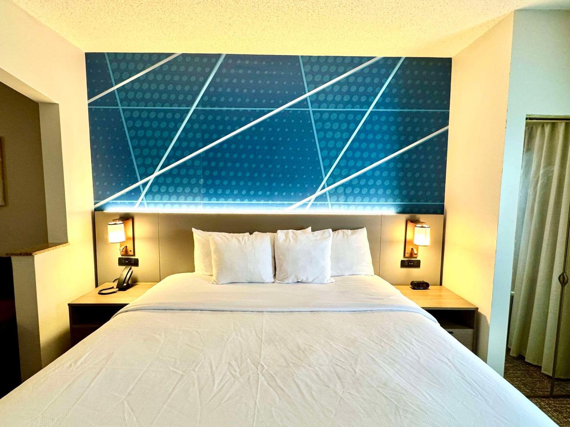 Hotel Comfort - South River